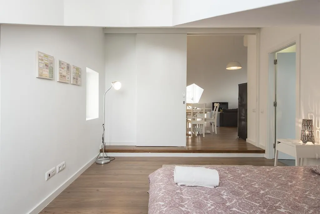 Charming Apartment Tram 28 Lisbon
